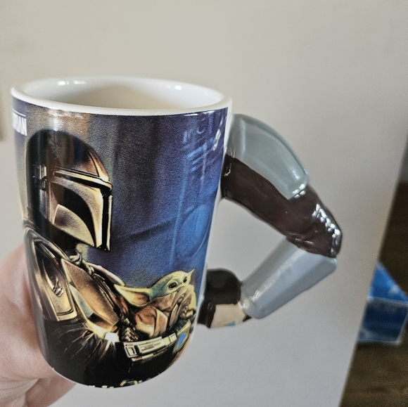 Star Wars Mandalorian Baby Yoda Grogu Mug - Picture 3 of 7